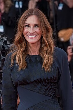 Julia Fiona Roberts